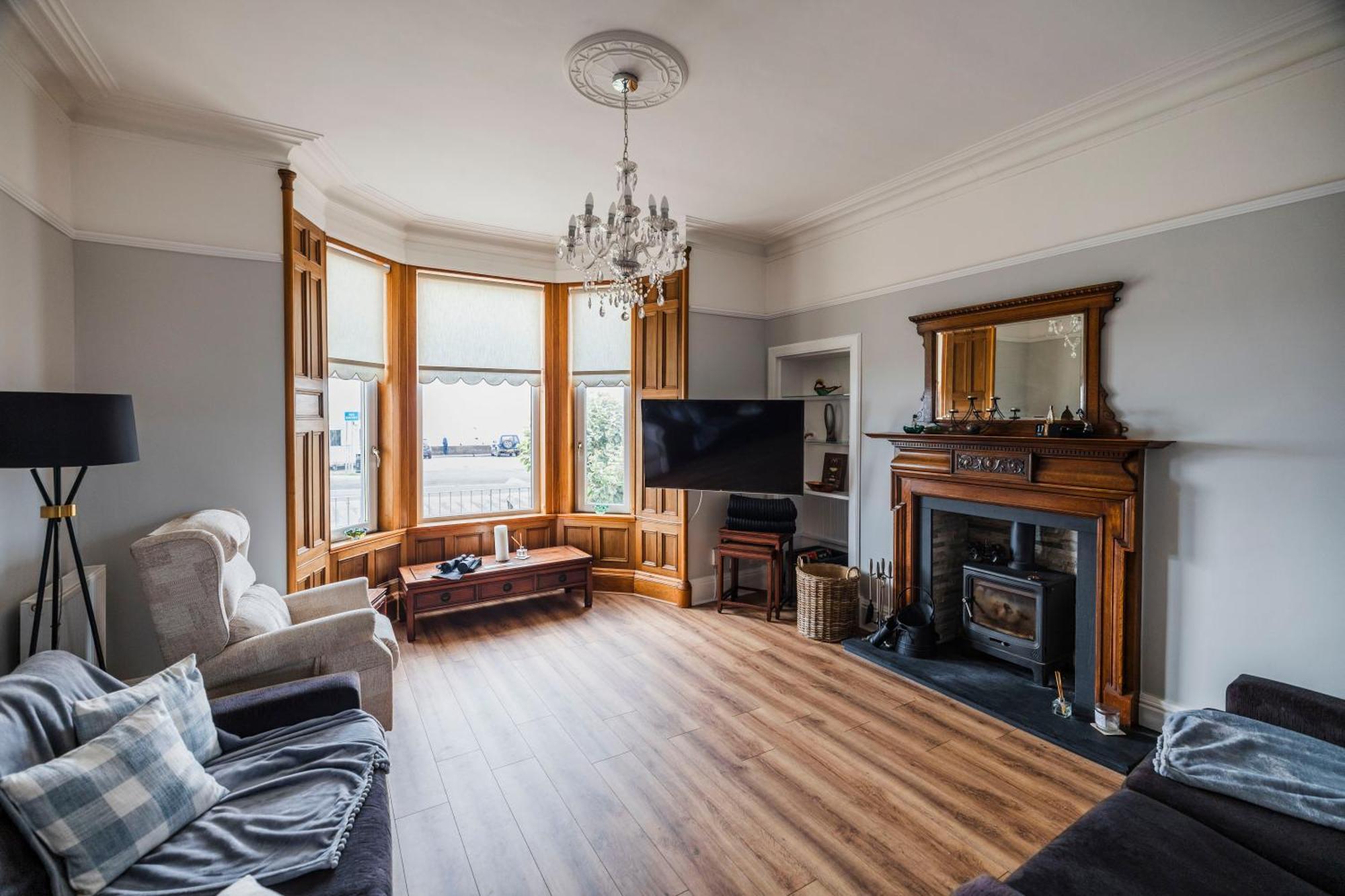 Отель The Cairns Leven Leven  Экстерьер фото